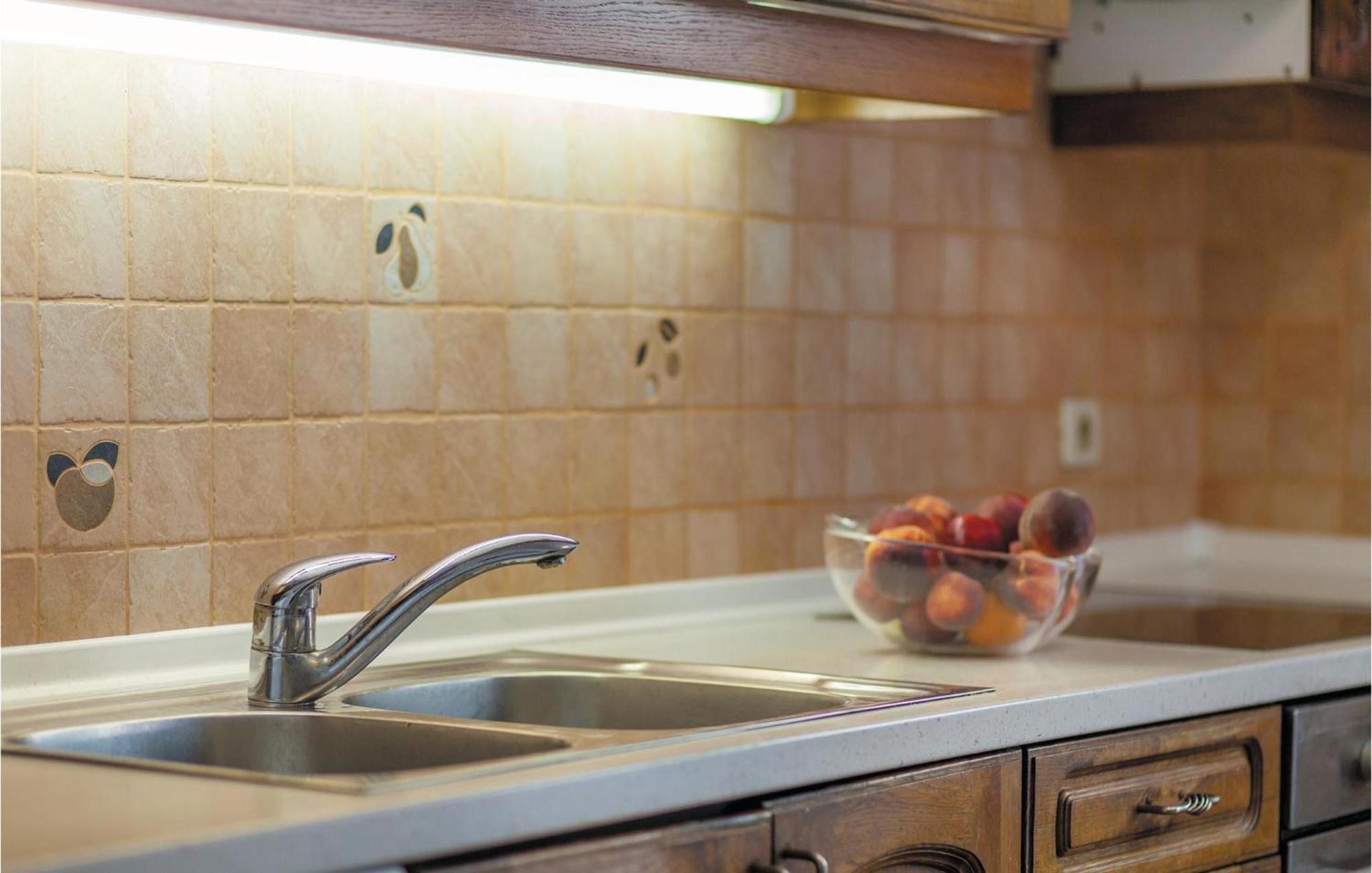 Amazing Home In Podstrana With Kitchen Exterior photo
